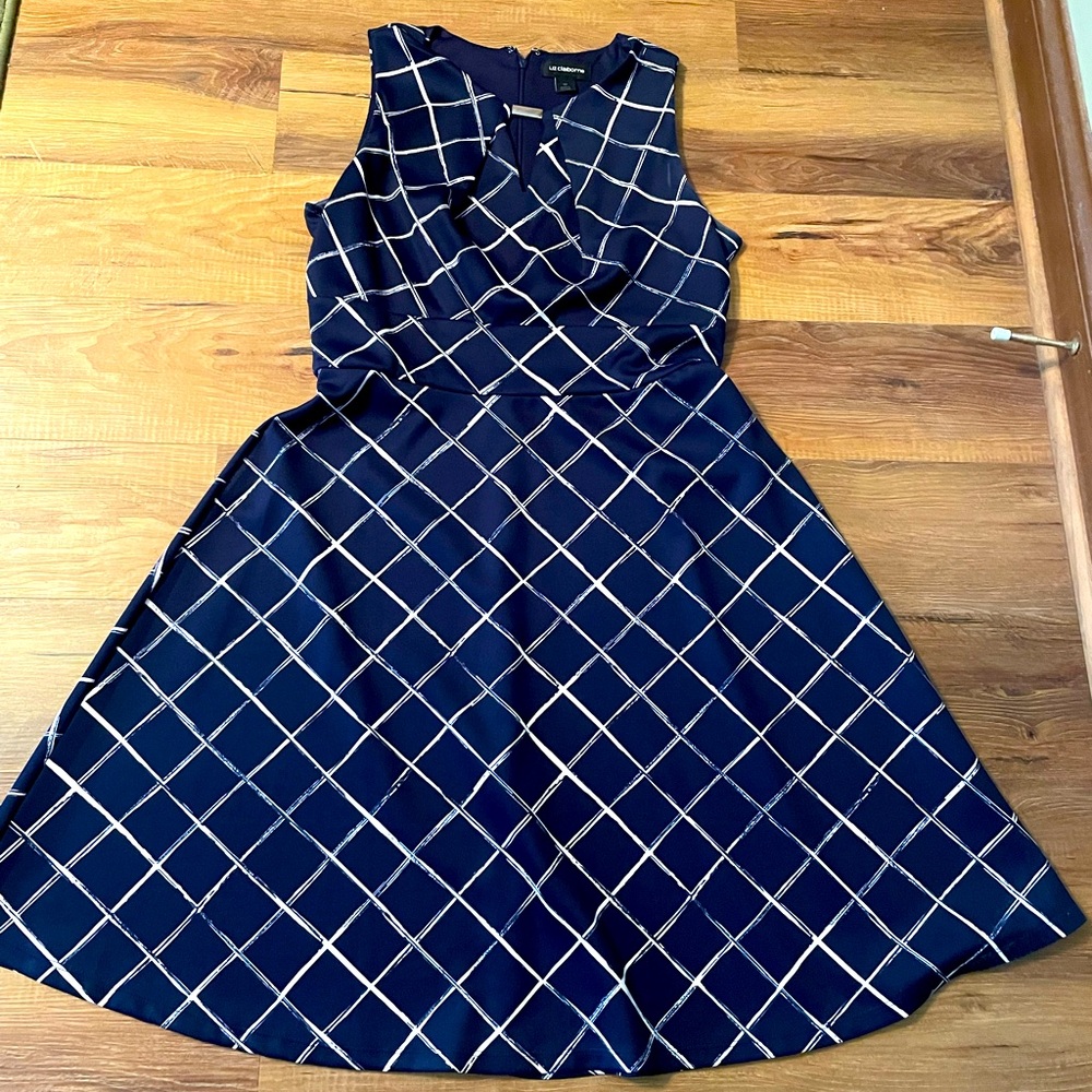 Liz Claiborne - Fit N Flare Style - Navy and white dress.